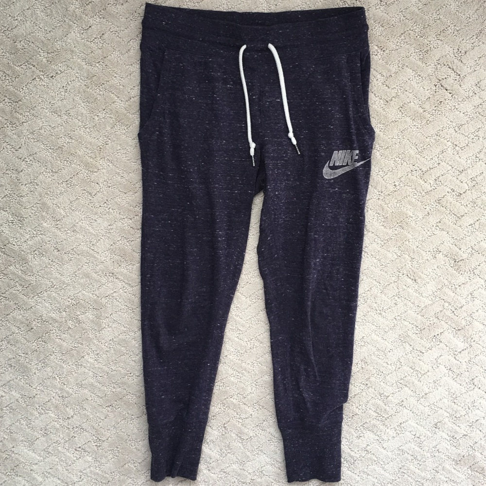 Nike Vintage Capri